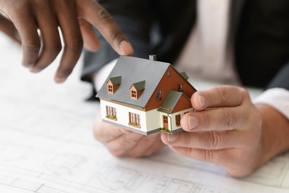 How Commercial Real Estate Asset Management Improves ROI